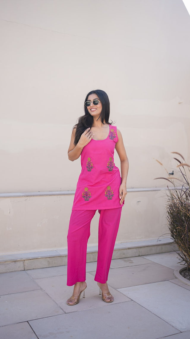 Fuchsia Sleeveless Flower Boota Cotton Co-ord Set