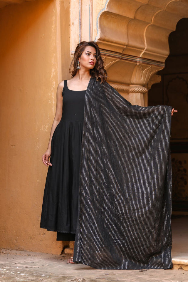 Noori Black Anarkali