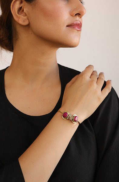 CHAYAA RUBY BRACELET Gulabo Jaipur
