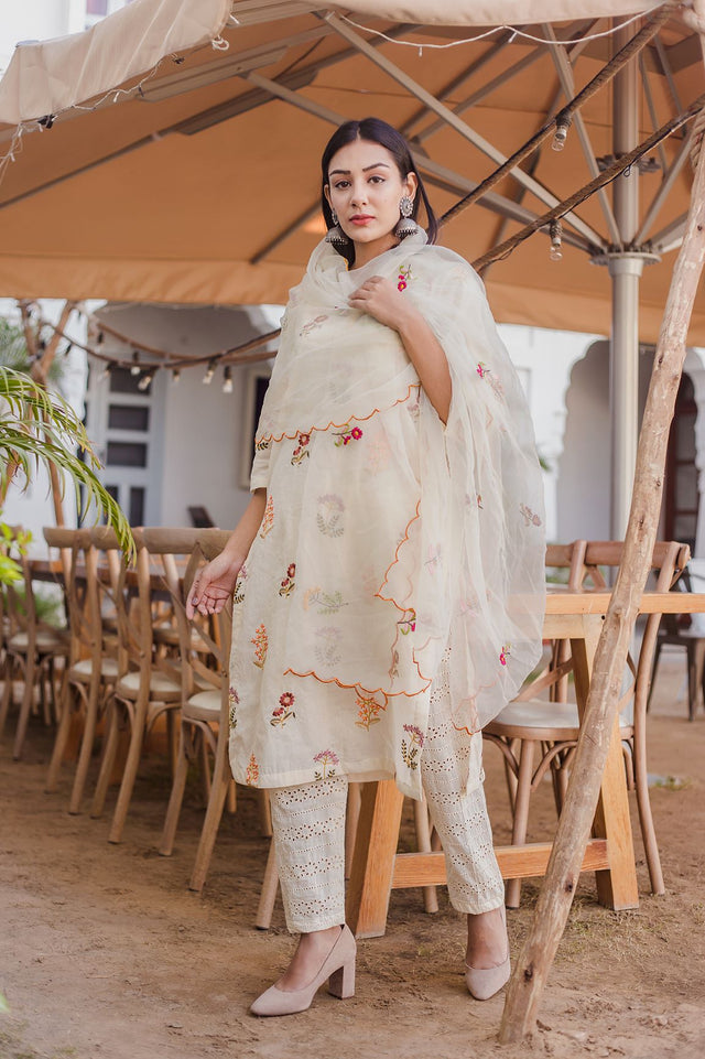Deepika Cotton Straight Kurta Set With Chikan Pant And Organza Dupatta