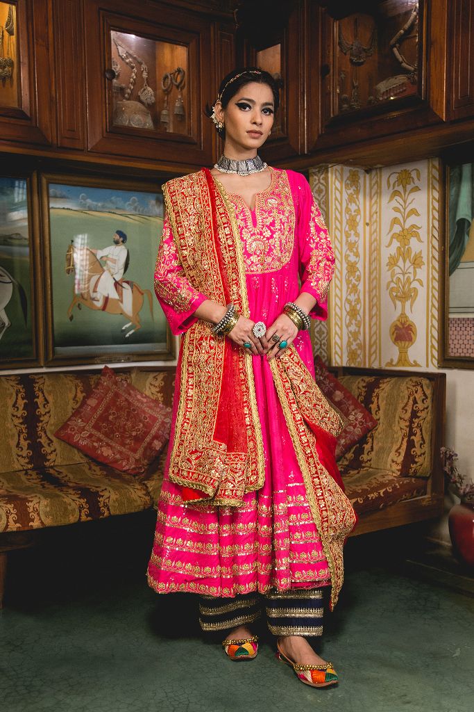 Chanderi Gota Patti And Zari Detailed Nahal Pink Anarkali Set With Organza Dupatta