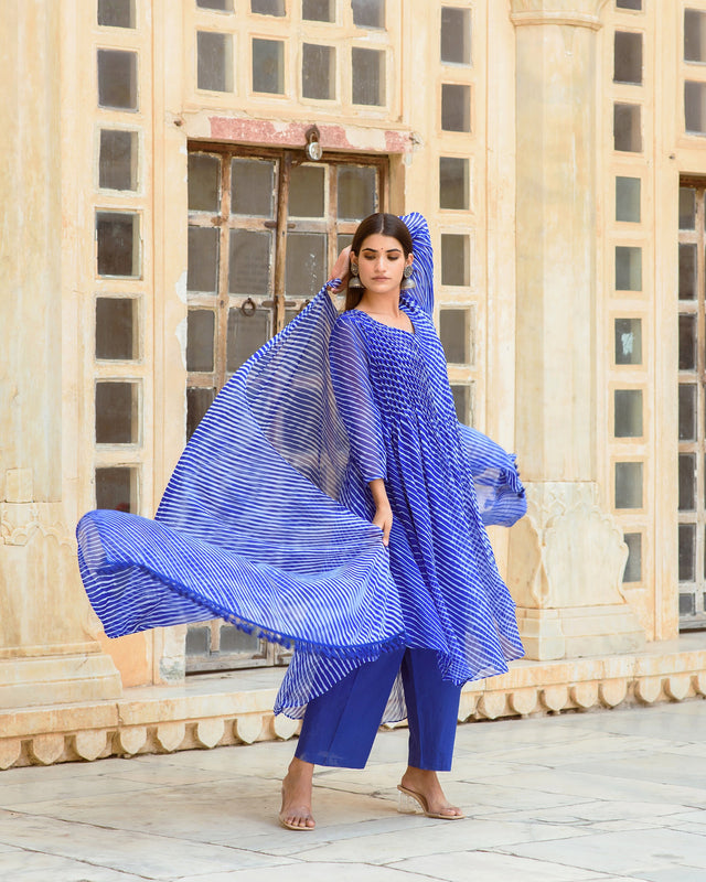 Georgette Rang Blue Leheriya Straight Kurta