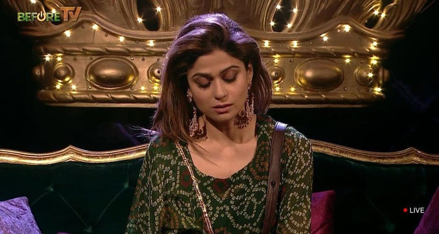 Shamita Shetty In Bhandej Georgette Naaz Green Straight Kurta Set With Dupatta
