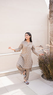 Taupe Paisley Print A-Line Kurta And Pant Set 2