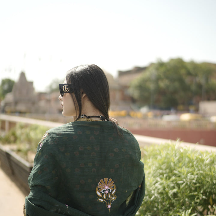 Amil Green Straight Set