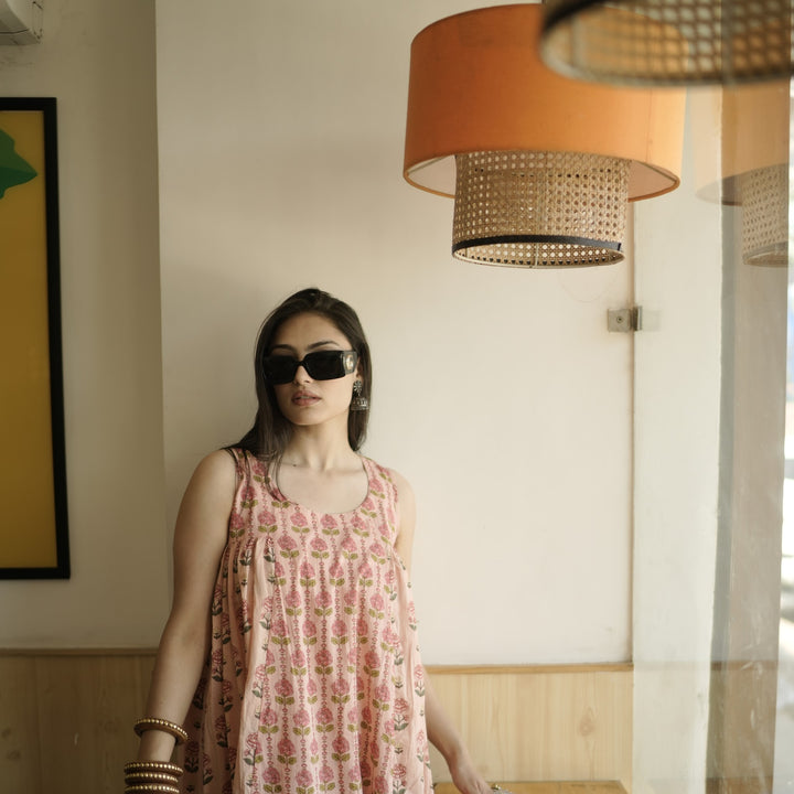 Amrit Sleeveless Peach Set