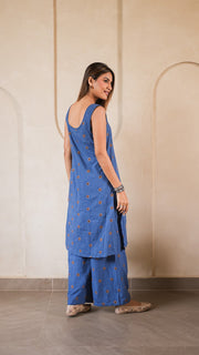 Blue Chambray Embroidered Sleeveless Kurta Set 1