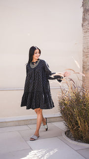Black Printed Tiered Smock Midi Dress 5