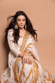 Shri Off White Chanderi Anarkali Set With Organza Dupatta 3