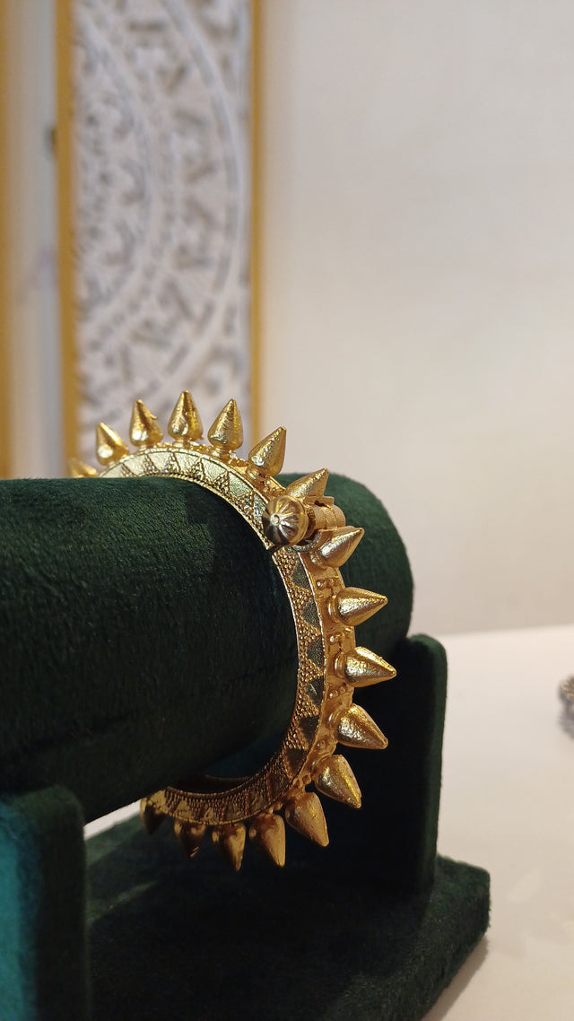 Mahi Bangle
