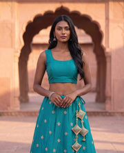 Saloni Rama Green Embroidered Lehenga Set 4