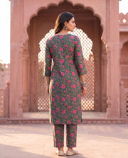 Green Pink Floral Print Straight Kurta Set 3