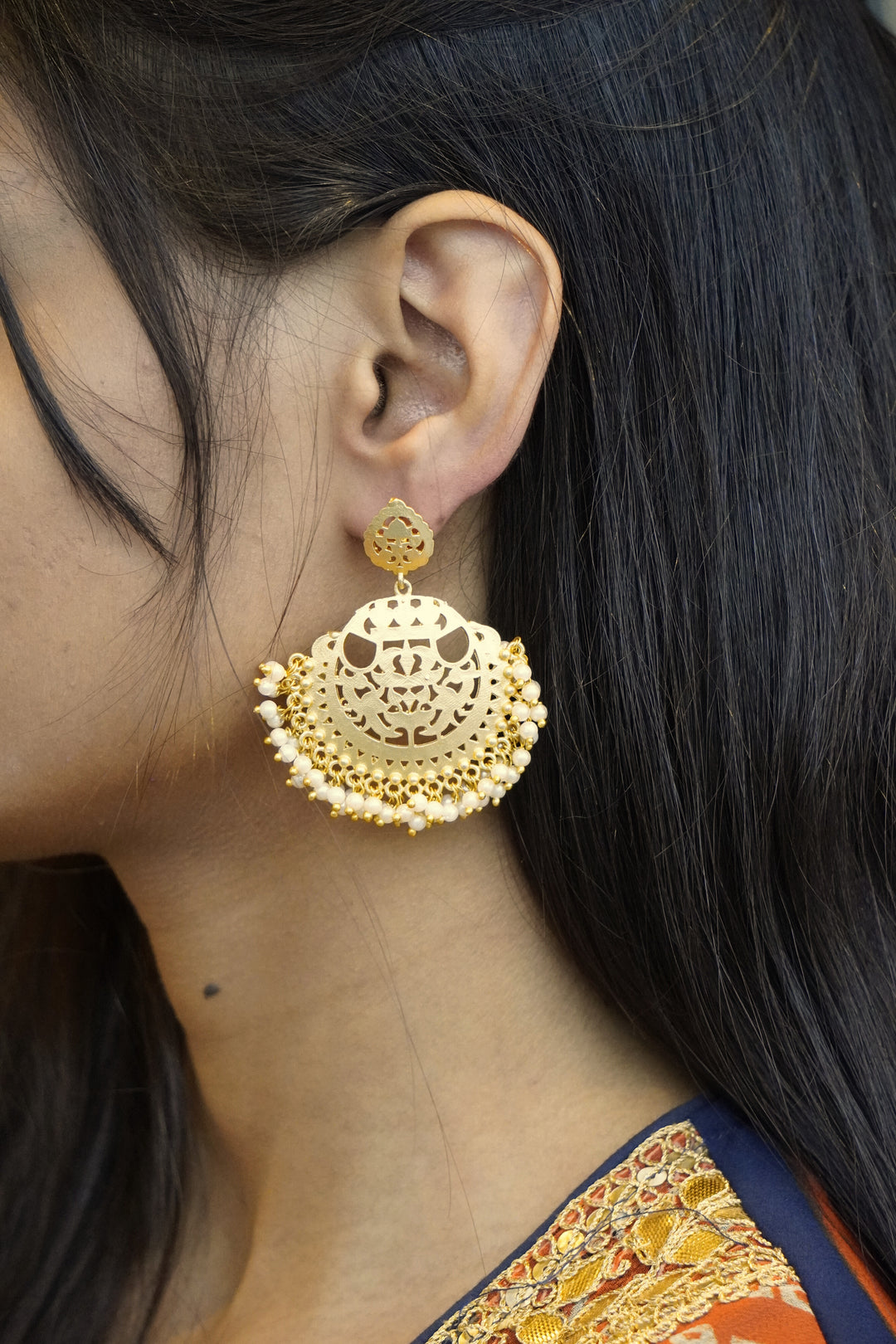 White Pearl Earring