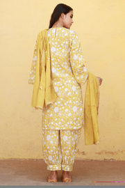 Marigold Yellow Cotton Straight Kurta Set With Doriya Dupatta 2