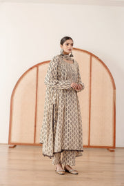 Abaya White Kurta Set 4