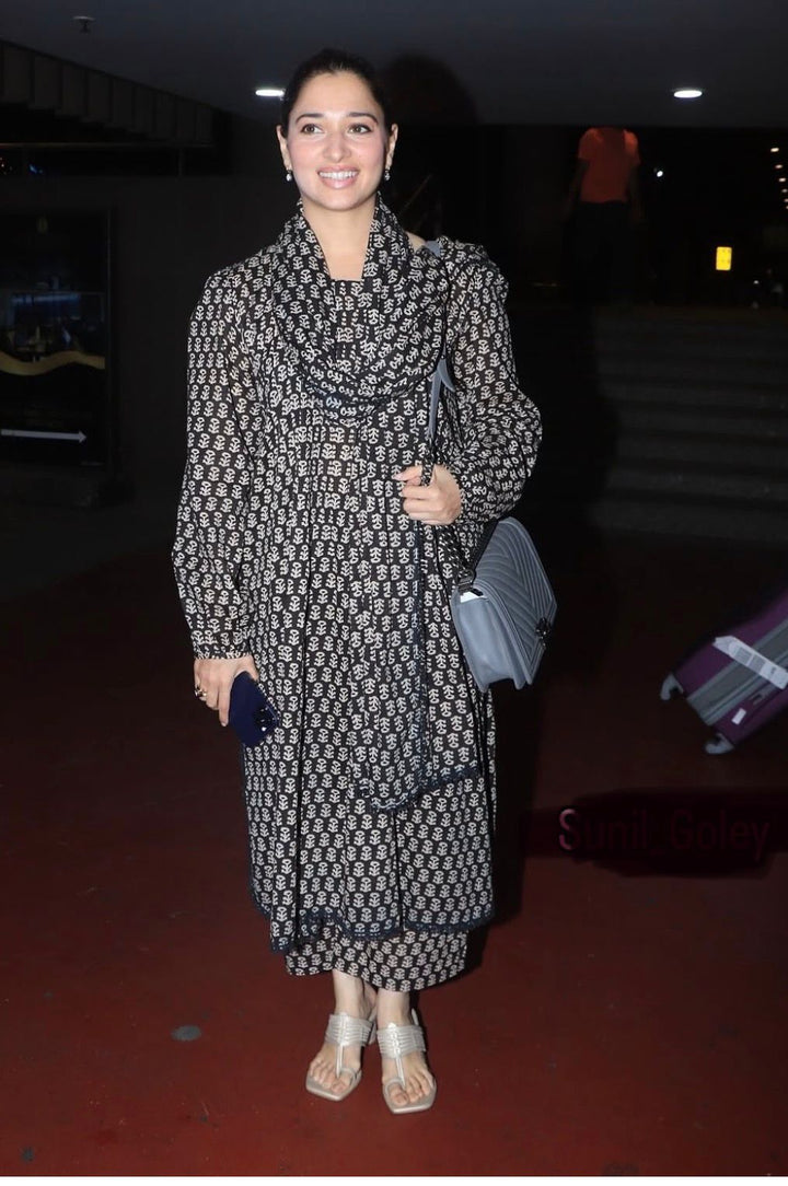 Abaya Black Kurta Set