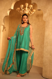 Mikka Green Sleeveless Chanderi Mirror Work Kurta Set With Chiffon Dupatta - view 4
