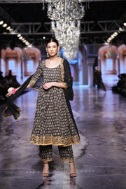 Dua Black Anarkali Set 5