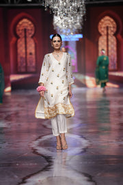 Jamila White Kaftan Set 4