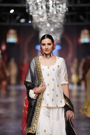 Fursat White Sharara Set 2