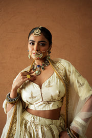 Mashoor Ivory Lehenga Set 3