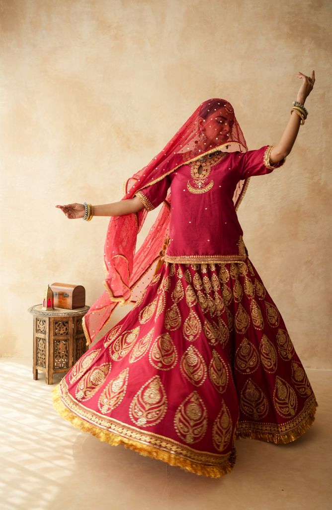 Naayab Red Lehenga