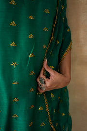 Meera Green Straight Set 7