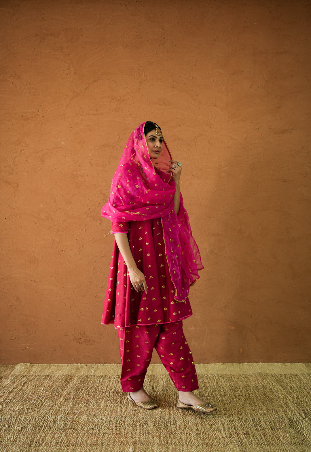 Riza Red Anarkali Set