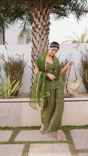 Gulrukh Green Butti Staright Set 7