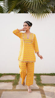 Mahin Yellow Straight Set 4