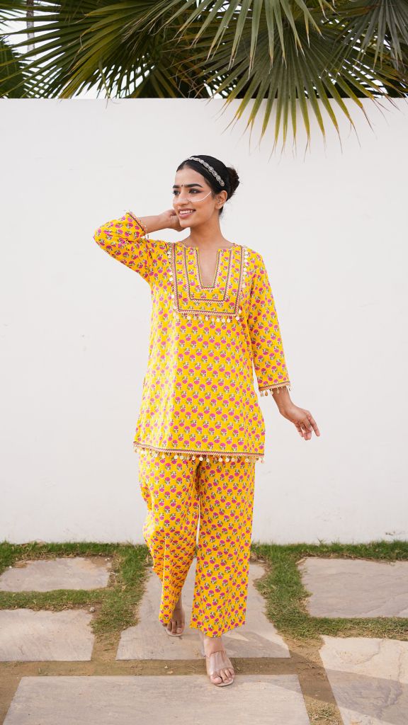 Mahin Yellow Straight Set Gulabo Jaipur