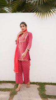 Mahin Red Straight Set 3