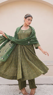 Arwa Green Anarkali Set 4