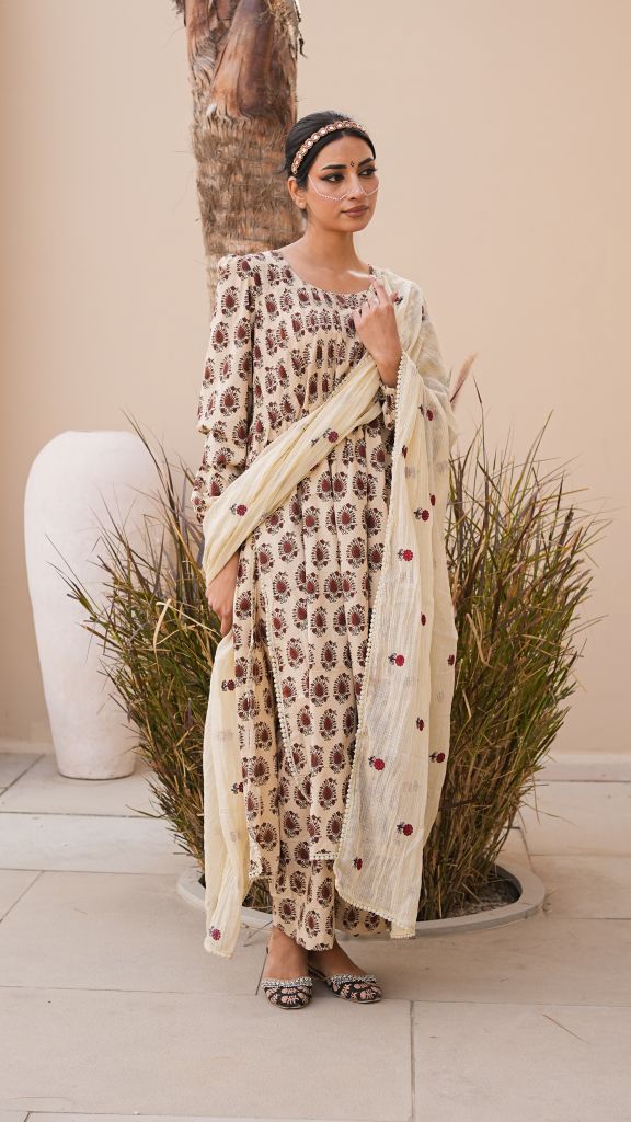 Rida Beige Straight Set