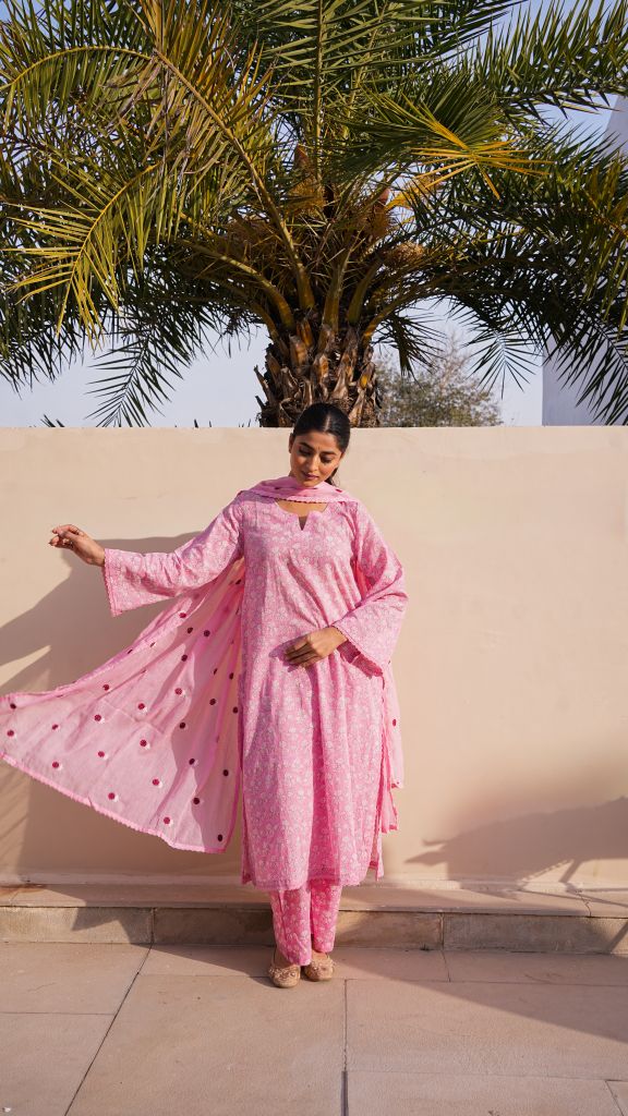 Afsana Pink Straight Set Gulabo Jaipur