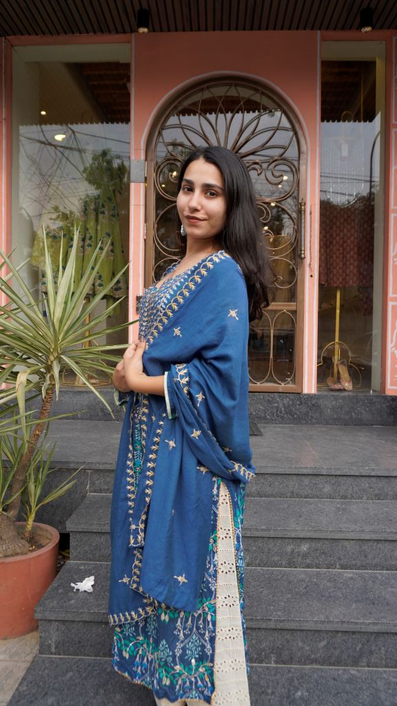 Wani Blue Straight Kurta Set