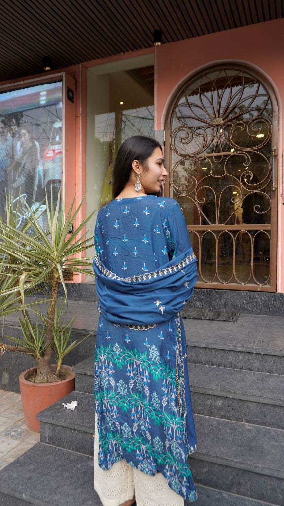 Wani Blue Straight Kurta Set