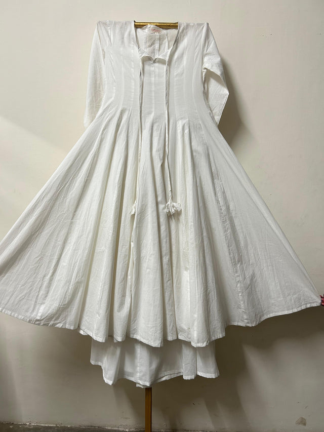 ROHA WHITE ANARKALI SET