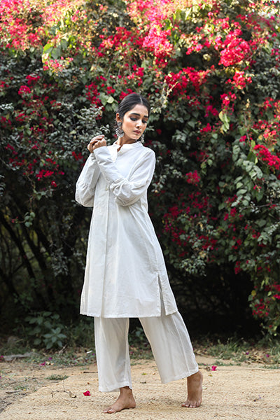 Gita White Cotton Kurta Set With Pant