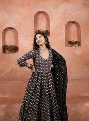 Hania Black Butti Anarkali Set 3