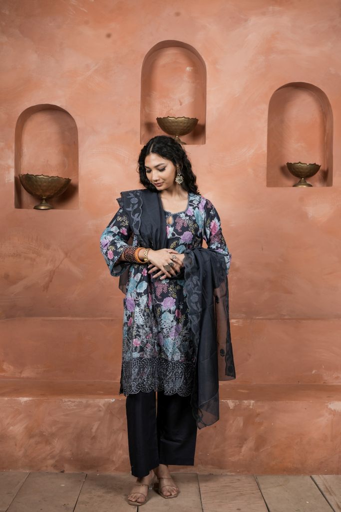 Hania Blue Straight Set