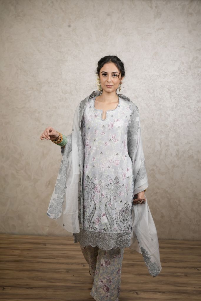 Hania Grey Straight Set