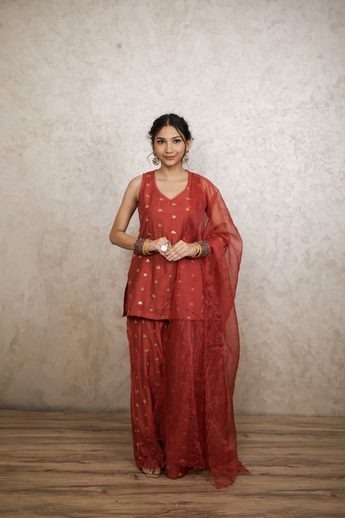 Noya Red Straight Set Gulabo Jaipur