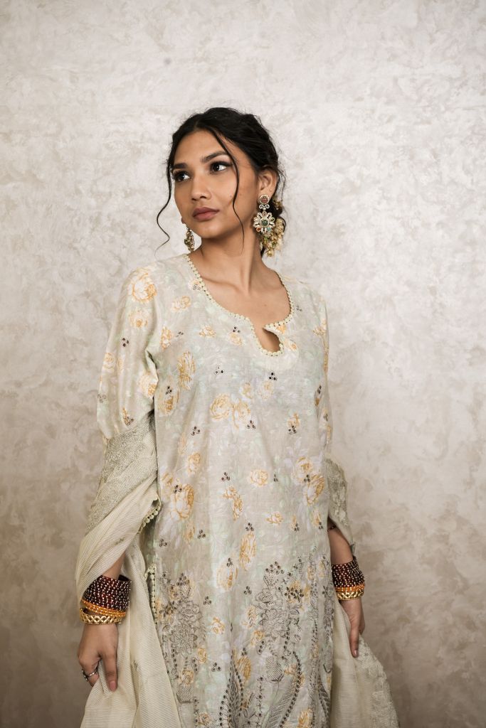 Hania Sage Green Straight Set