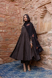 Padma Black Anarkali Set 7