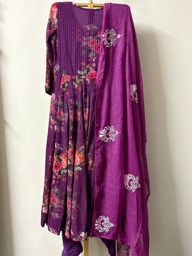 PURPLE TAARI ANARKALI SET