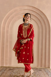 Georgette Straight Gotta Patti Detailing With Dupatta Shama Maroon Kurta Set 2