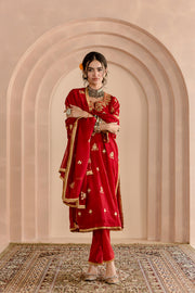 Georgette Straight Gotta Patti Detailing With Dupatta Shama Maroon Kurta Set 4