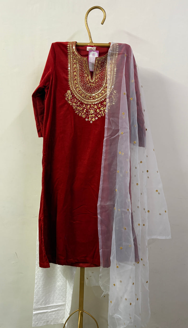 ROSA RED STRAIGHT SET