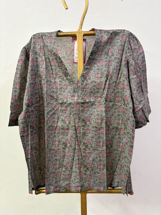 KIKI ABAYA GREEN TOP